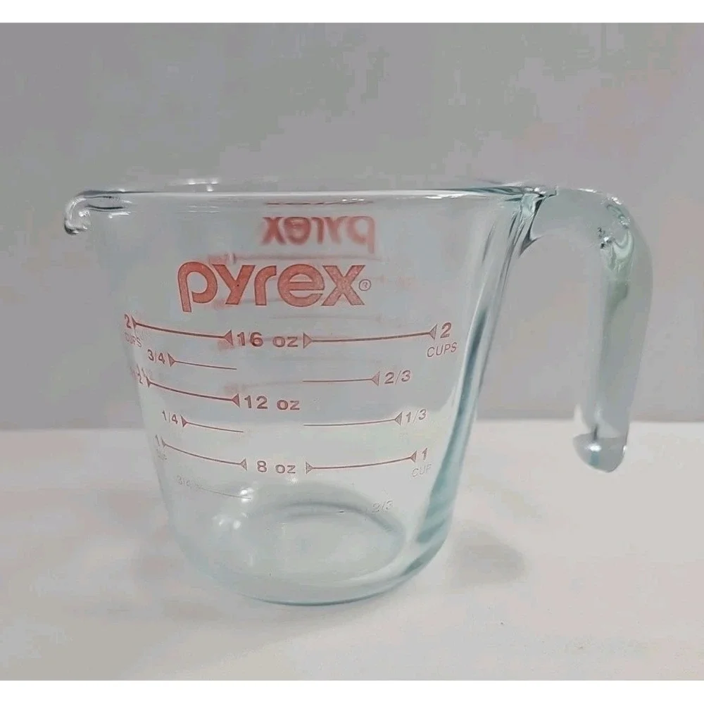 Pyrex 2 Cup 16‎ oz Glass Red Letter Measuring Cup Open End Handle USA